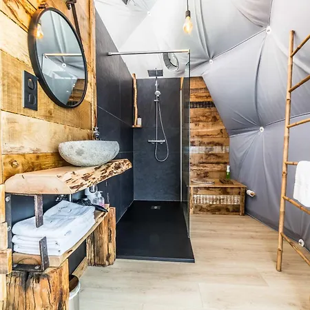 Dome Etoile & Jacuzzi, Escapade A 2 En Dordogne * La Dornac